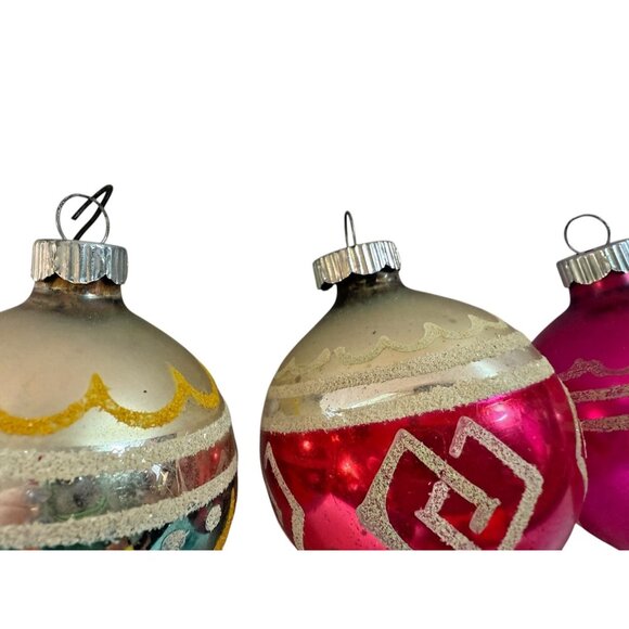 Vintage Shiny Brite Stenciled Glass Ornaments Set 3 USA 1950s Mid Century 2.25” - Picture 3 of 3